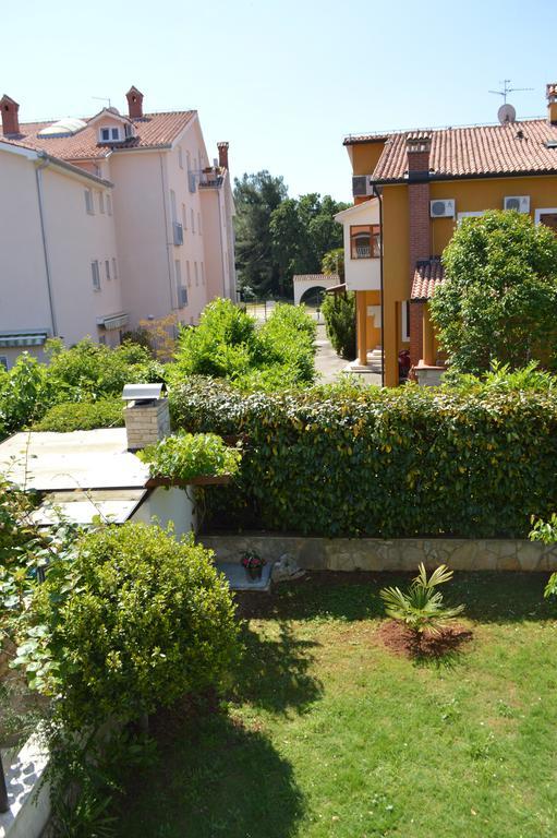 Apartment Bozac Rovinj Exteriör bild
